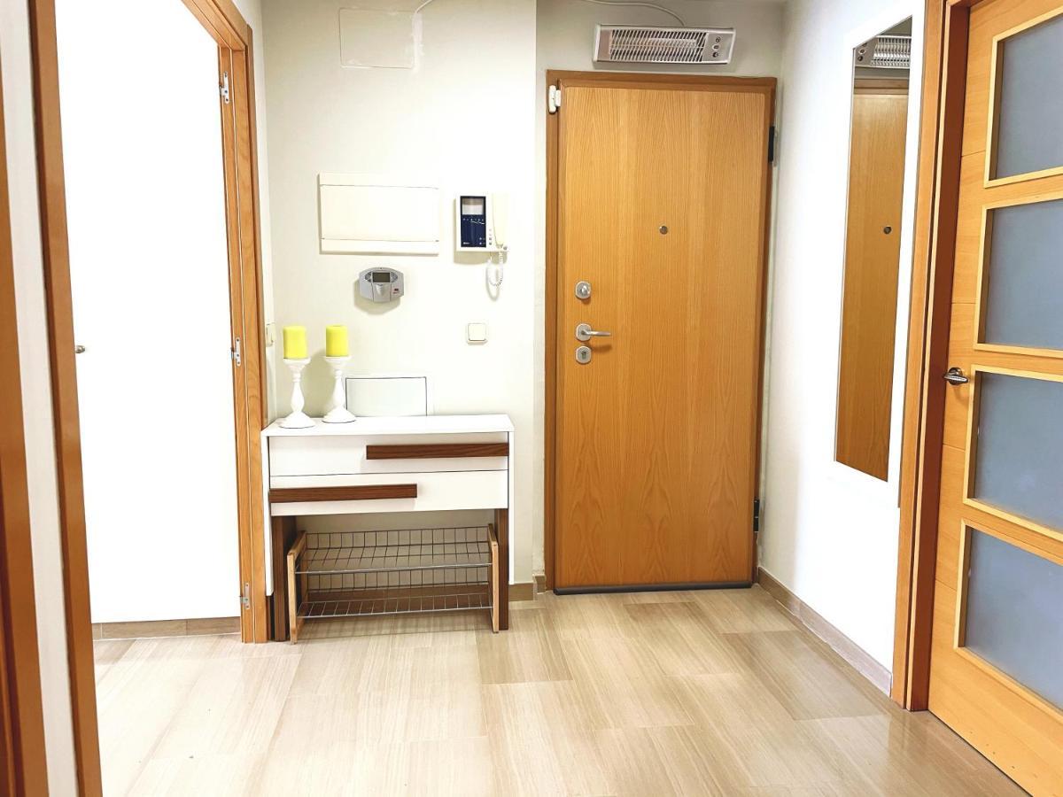 Golden Gardens Lux Apartment خافييا المظهر الخارجي الصورة